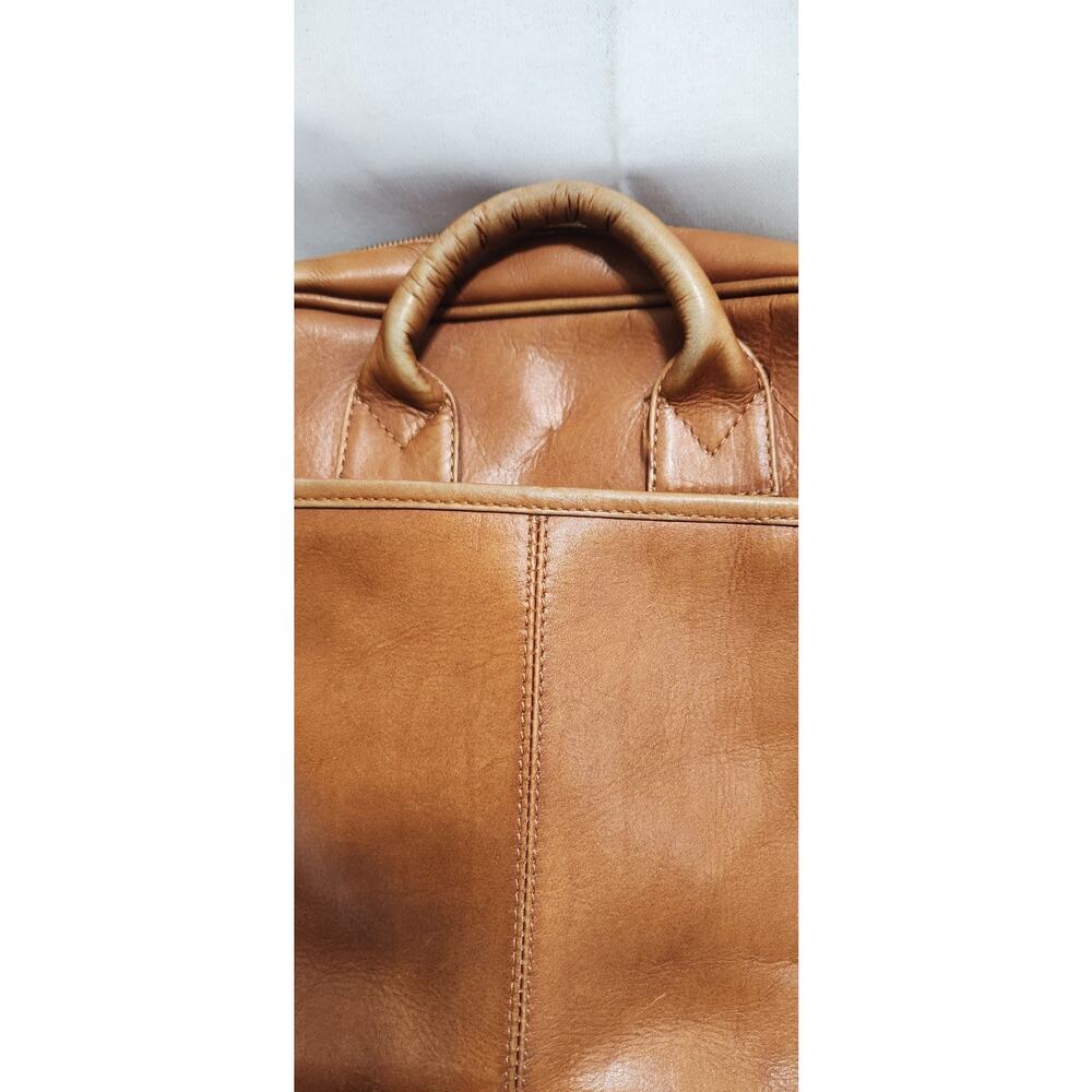 Claire Chase Manbag Saddle Tan Leather Crossbody Strap Beautiful Patina - Picture 7 of 11